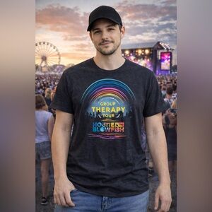 HOOTIE and the BLOWFISH Graphic Tee Shirt 2019 GROUP THERAPY Tour Size L